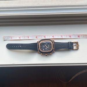 Beautiful black saffiano and rose gold watch!